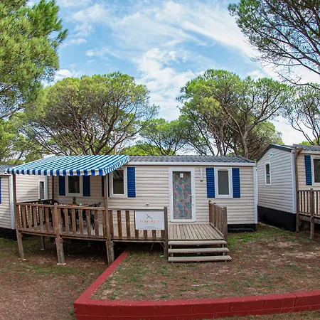 Albatross Mobile Homes On Playa Brava * Pals